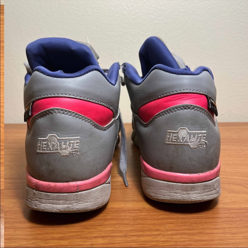 Reebok Pump - Picture 5 of 9